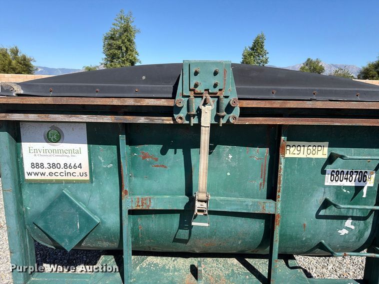 image for item YA4995 Roll-off container