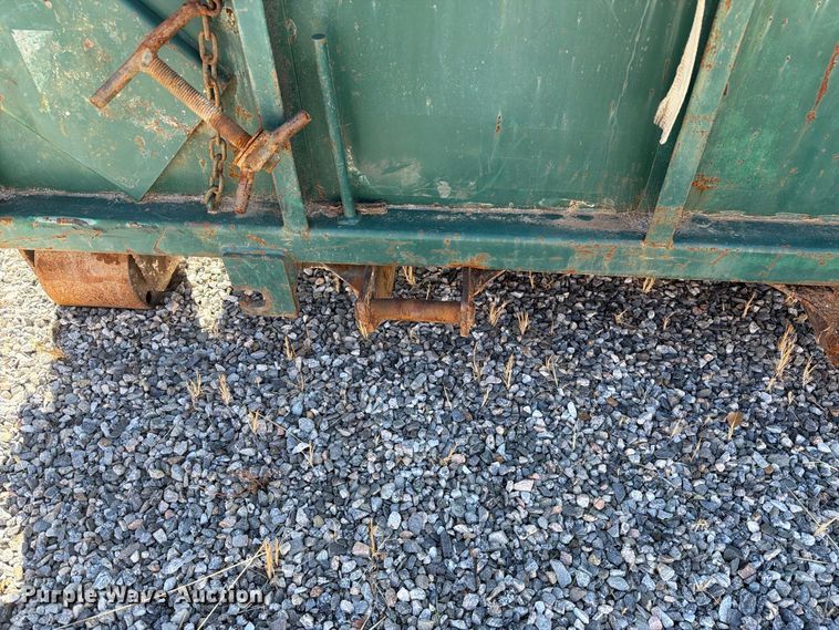 image for item YA4995 Roll-off container
