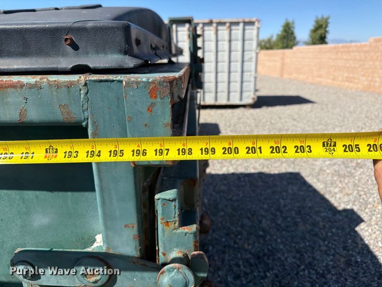 image for item YA4995 Roll-off container