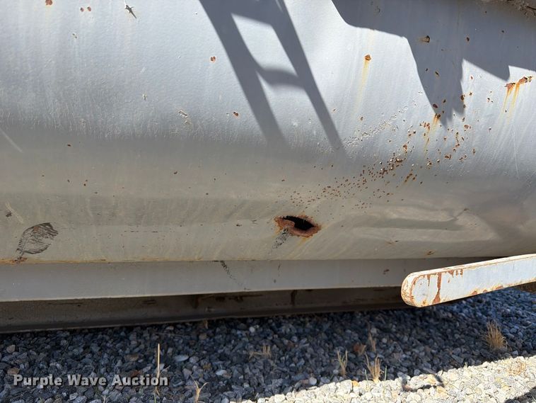 image for item YA4996 Roll-off container