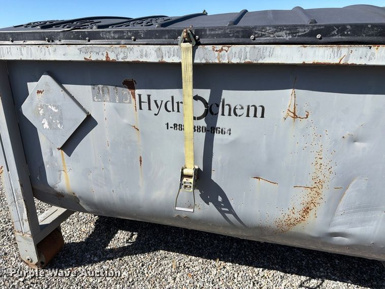 image for item YA4996 Roll-off container