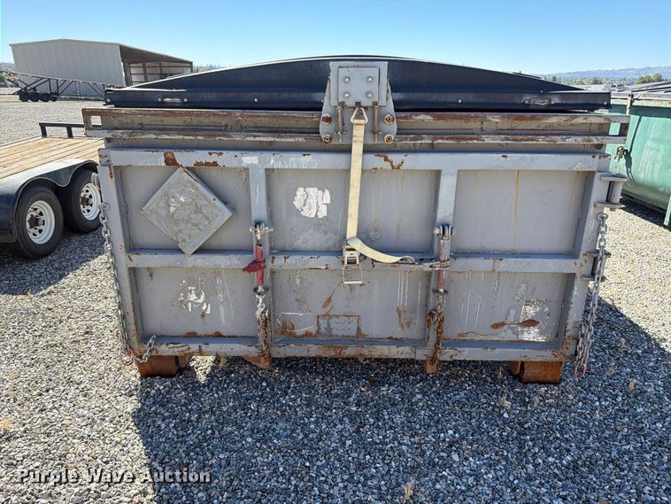 image for item YA4996 Roll-off container