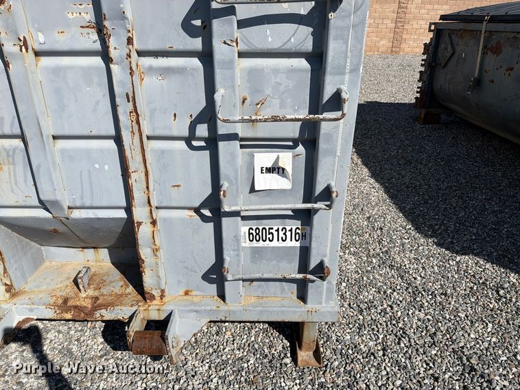 image for item YA4999 Roll-off container