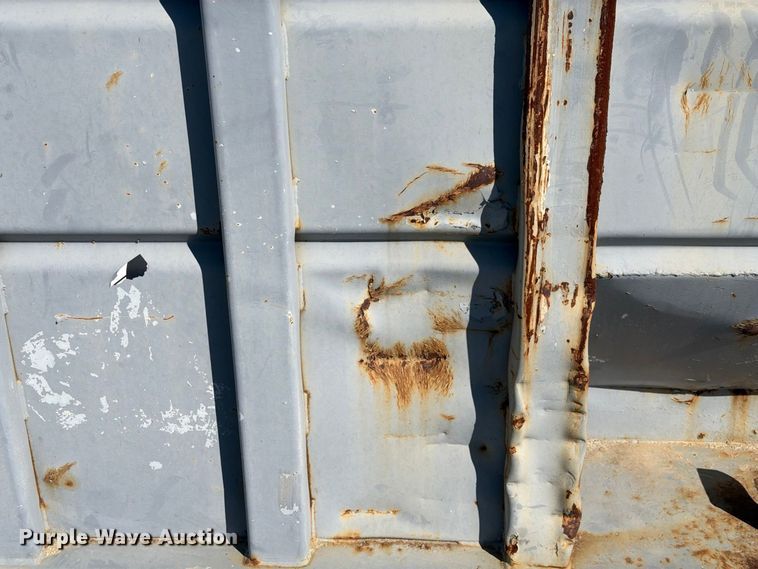 image for item YA4999 Roll-off container