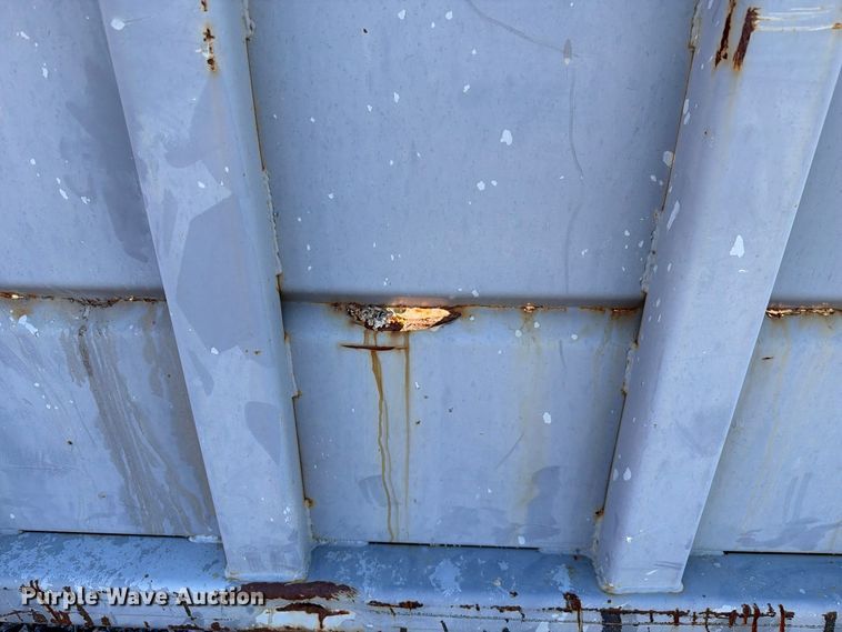 image for item YA4999 Roll-off container