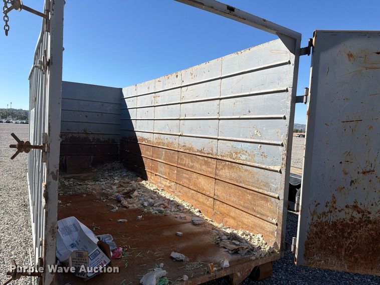 image for item YA4999 Roll-off container