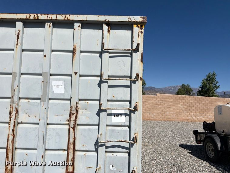 image for item YA5000 Roll-off container