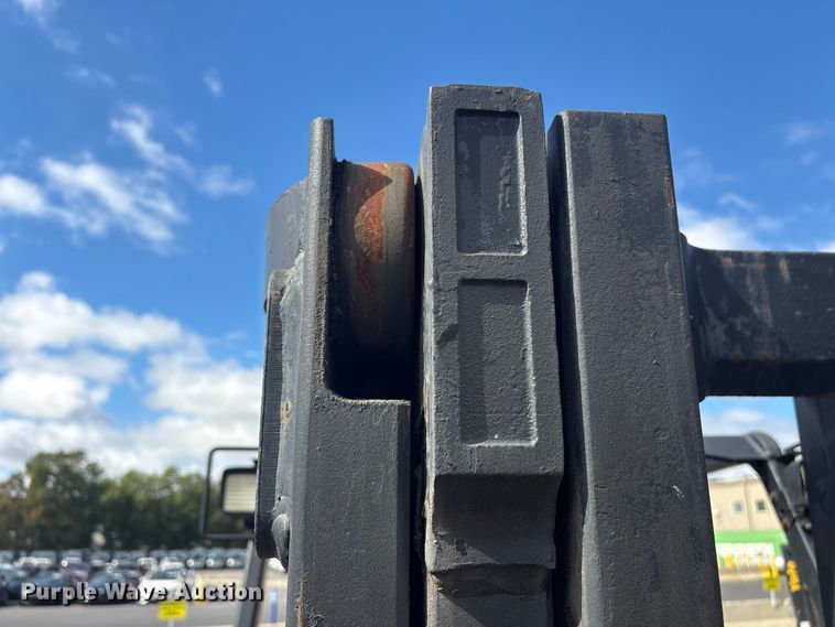 image for item YA5126 2025 Yale GLP080LJN forklift