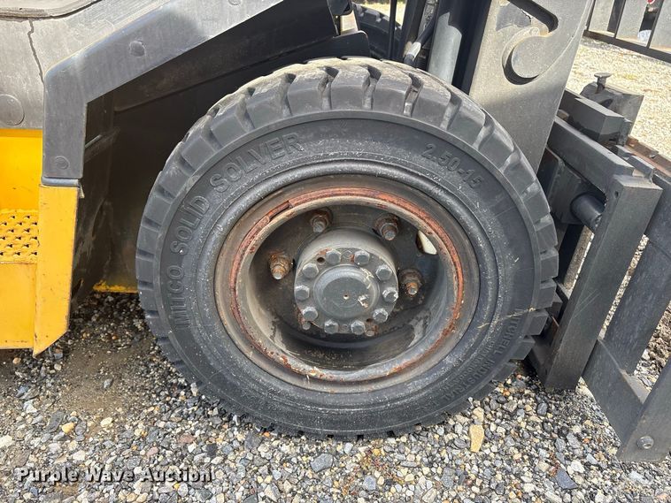 image for item YA5126 2025 Yale GLP080LJN forklift
