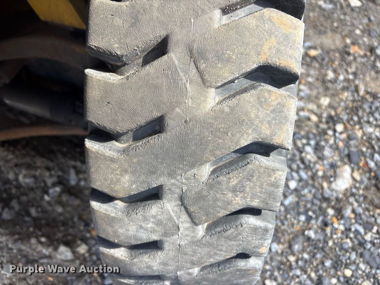 image for item YA5126 2025 Yale GLP080LJN forklift