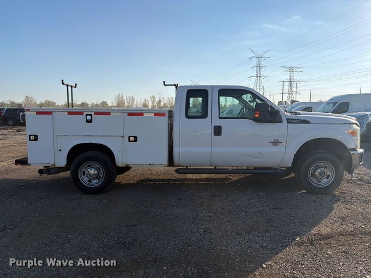 image for item YA5135 2016 Ford F250 Super Duty Ext. Cab utility bed pickup truck
