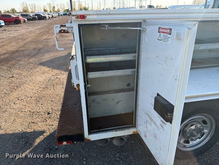 image for item YA5135 2016 Ford F250 Super Duty Ext. Cab utility bed pickup truck