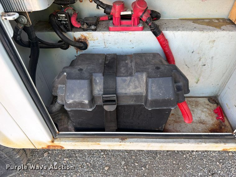image for item YA5135 2016 Ford F250 Super Duty Ext. Cab utility bed pickup truck