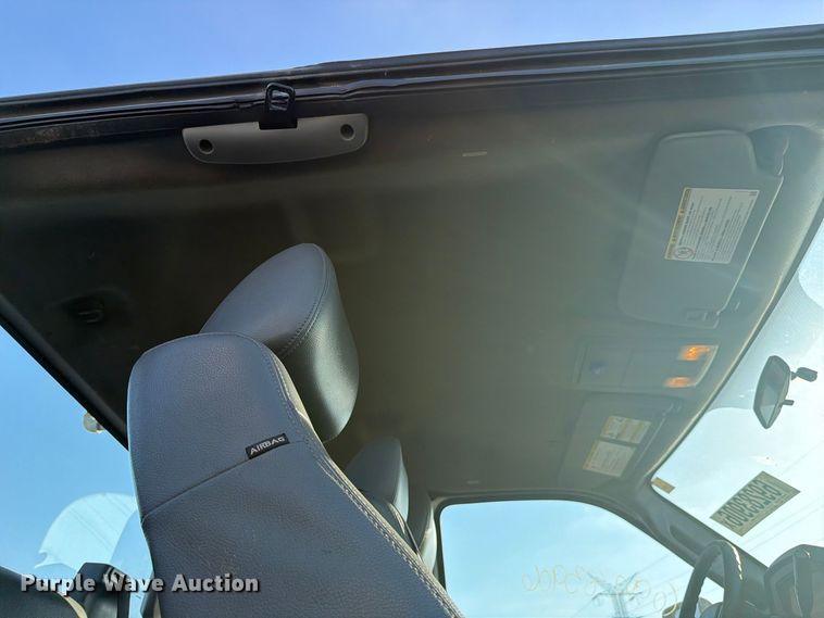 image for item YA5135 2016 Ford F250 Super Duty Ext. Cab utility bed pickup truck