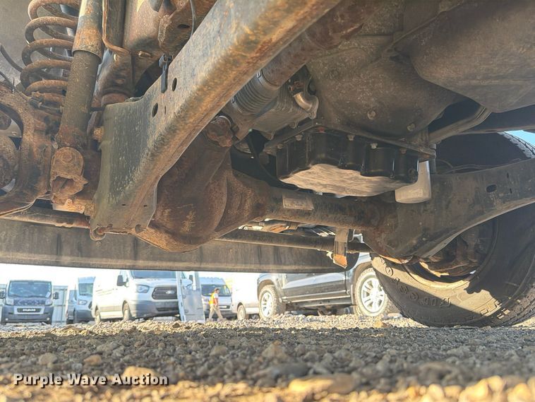 image for item YA5135 2016 Ford F250 Super Duty Ext. Cab utility bed pickup truck