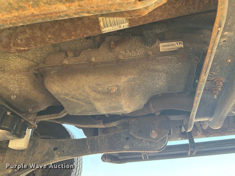 image for item YA5135 2016 Ford F250 Super Duty Ext. Cab utility bed pickup truck