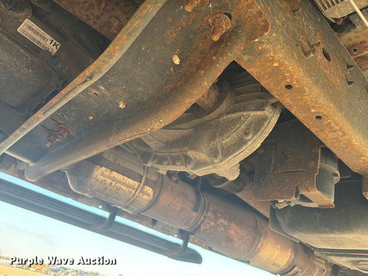 image for item YA5135 2016 Ford F250 Super Duty Ext. Cab utility bed pickup truck