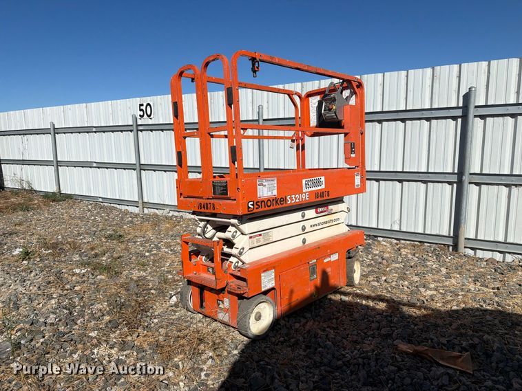 image for item YA5141 2017 Snorkel S3219E scissor lift