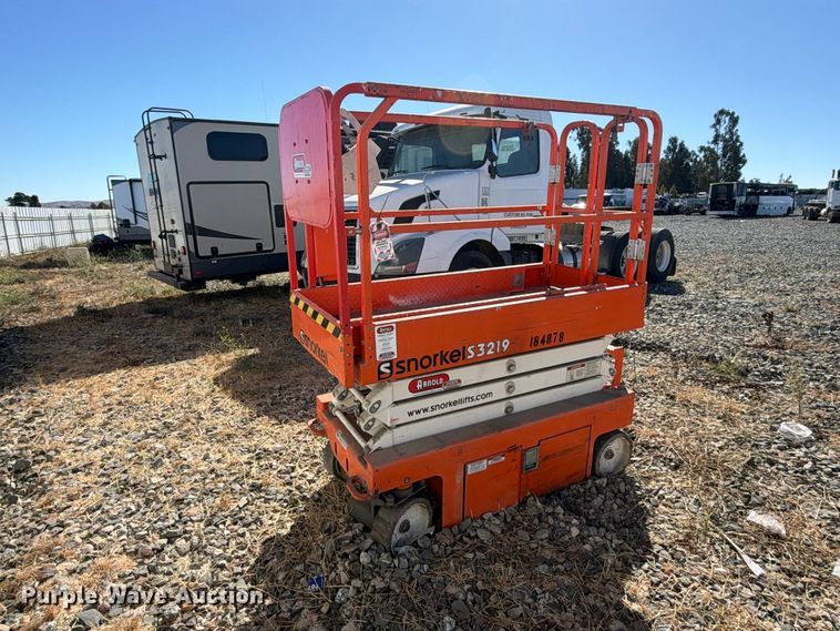 image for item YA5141 2017 Snorkel S3219E scissor lift