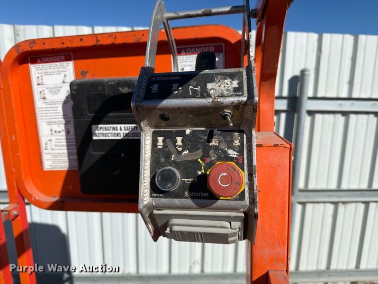 image for item YA5141 2017 Snorkel S3219E scissor lift