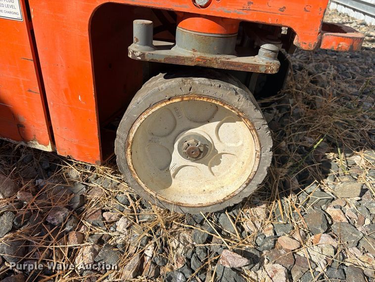 image for item YA5141 2017 Snorkel S3219E scissor lift