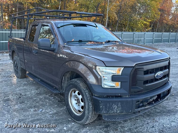 image for item YA5217 2016 Ford F150 Ext. Cab pickup truck