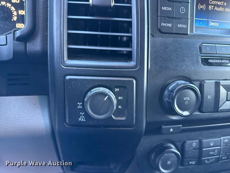 image for item YA5217 2016 Ford F150 Ext. Cab pickup truck