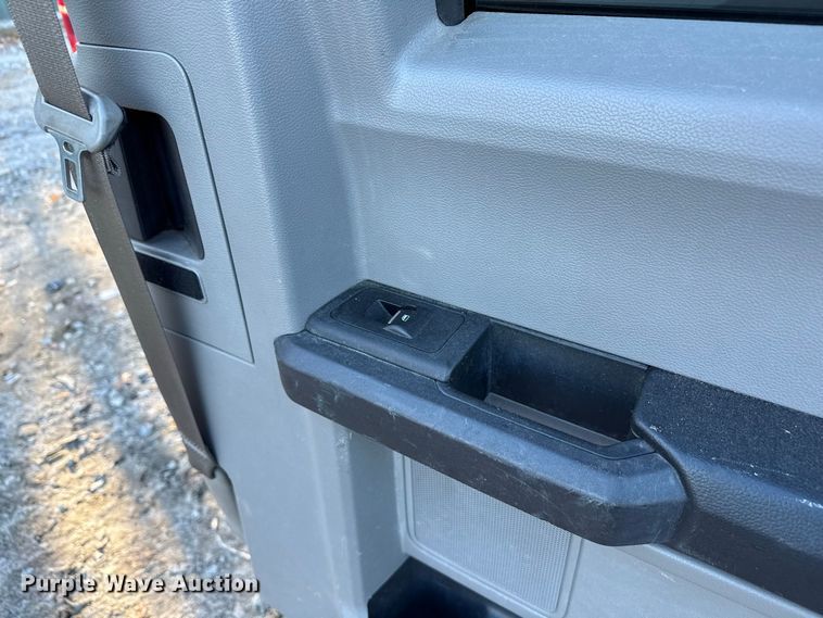 image for item YA5217 2016 Ford F150 Ext. Cab pickup truck