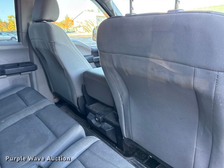 image for item YA5217 2016 Ford F150 Ext. Cab pickup truck