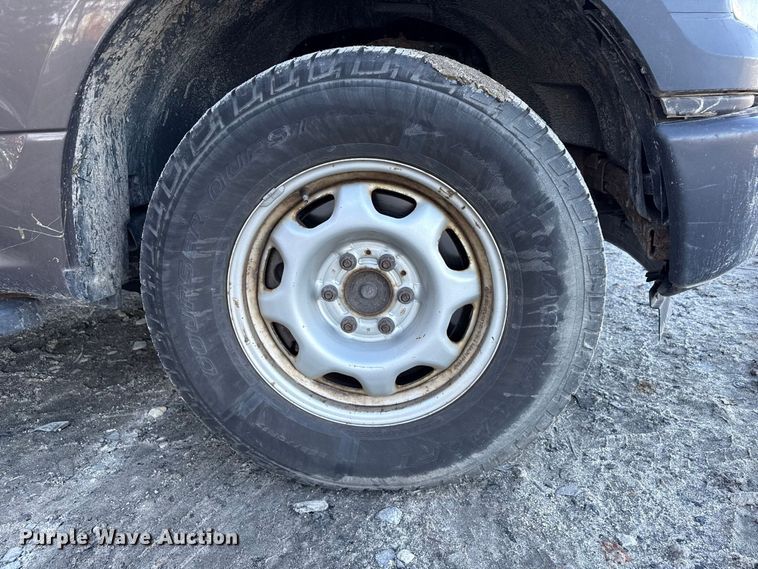 image for item YA5217 2016 Ford F150 Ext. Cab pickup truck