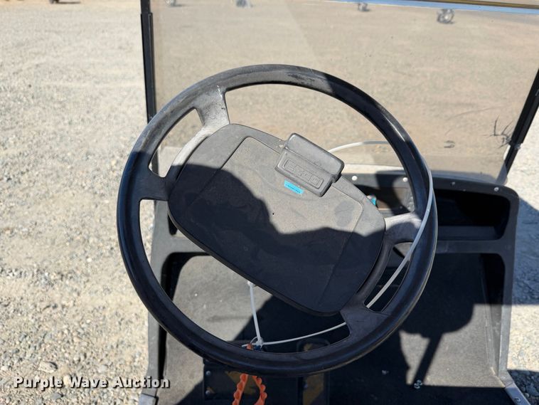 image for item YA5224 EZ-GO golf cart