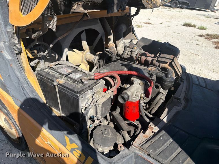image for item YA5233 2011 Yale forklift