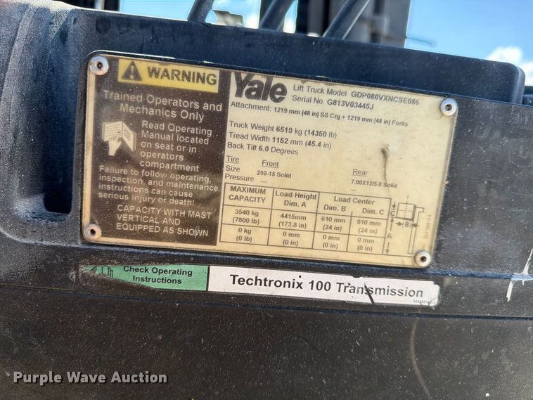 image for item YA5233 2011 Yale forklift