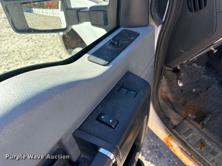 2012 Ford F350 SUPER DUTY