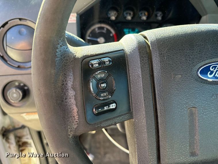 2012 Ford F350 SUPER DUTY