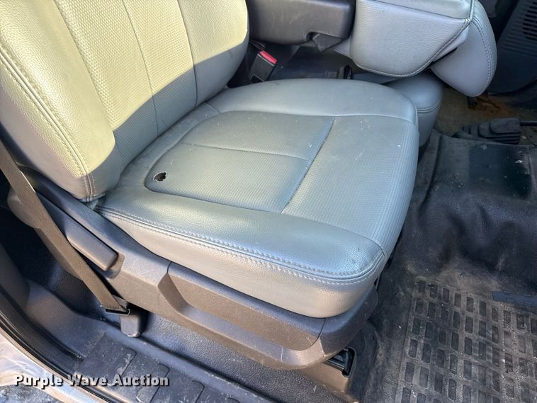 2012 Ford F350 SUPER DUTY