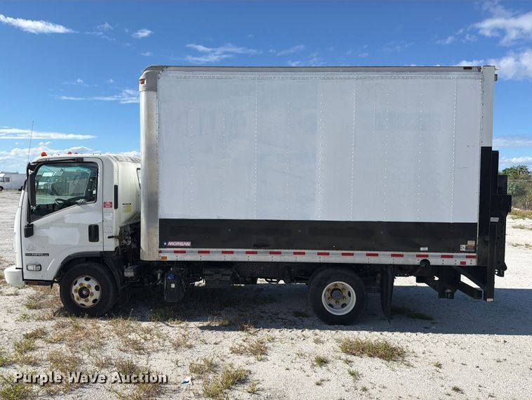 image for item YA5355 2017 Isuzu NPR box truck