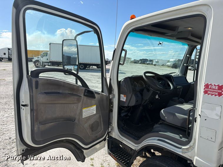 image for item YA5355 2017 Isuzu NPR box truck