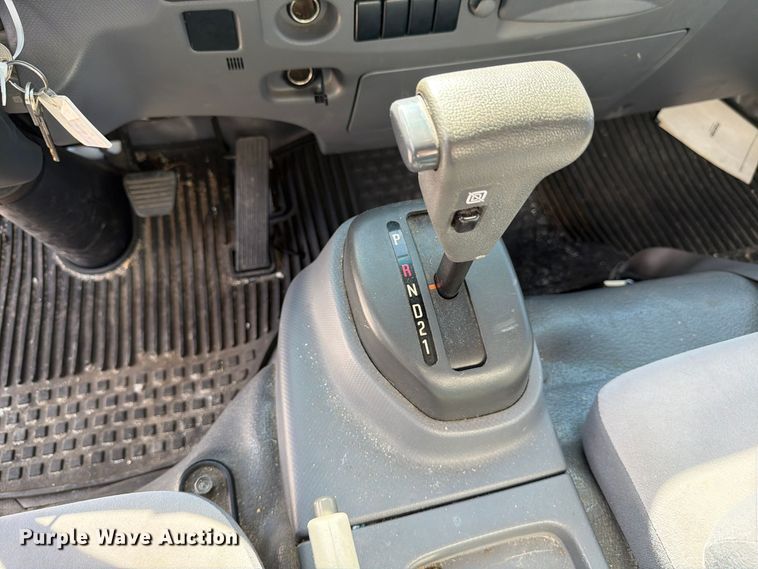 image for item YA5355 2017 Isuzu NPR box truck