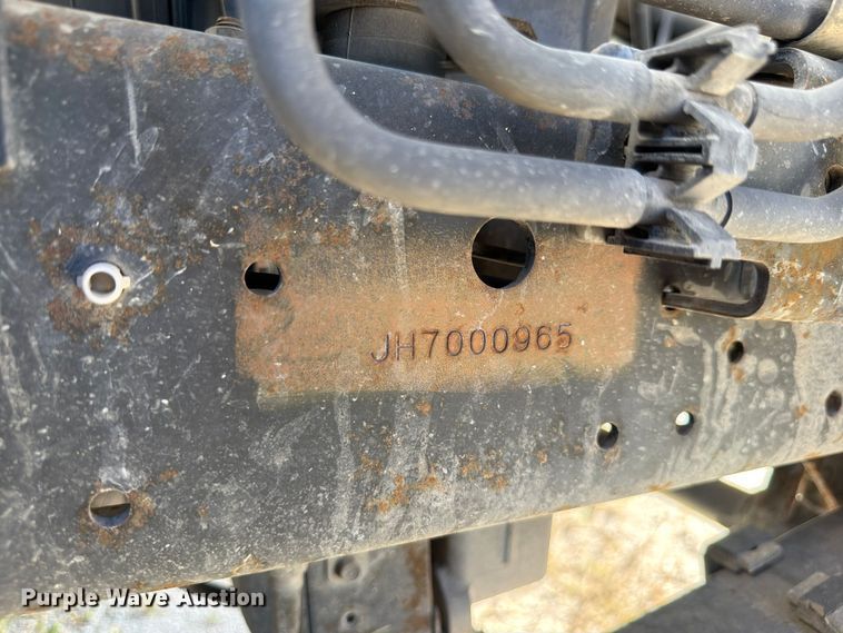 image for item YA5355 2017 Isuzu NPR box truck