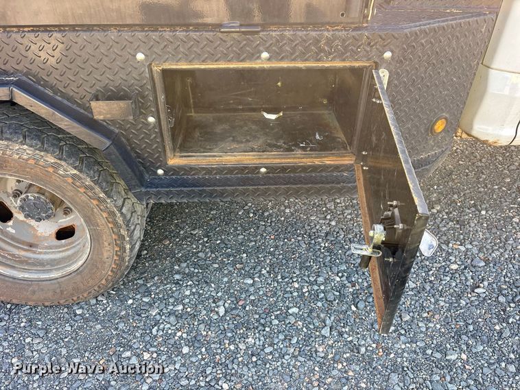 image for item YA5371 2019 Ford F350 Super Duty Crew Cab flatbed truck