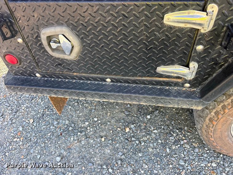 image for item YA5371 2019 Ford F350 Super Duty Crew Cab flatbed truck