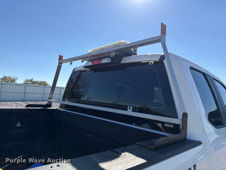 image for item YA5384 2019 Ford F250 Super Duty Ext. Cab pickup truck