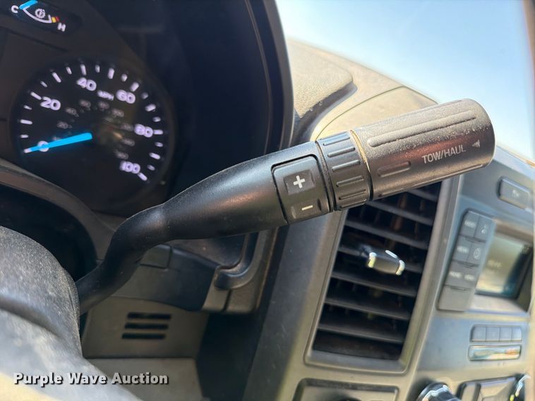 image for item YA5384 2019 Ford F250 Super Duty Ext. Cab pickup truck