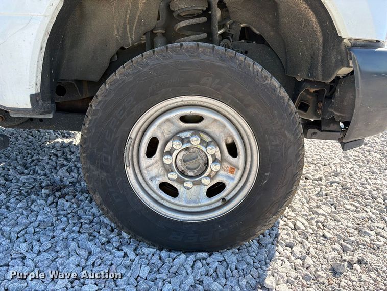 image for item YA5384 2019 Ford F250 Super Duty Ext. Cab pickup truck
