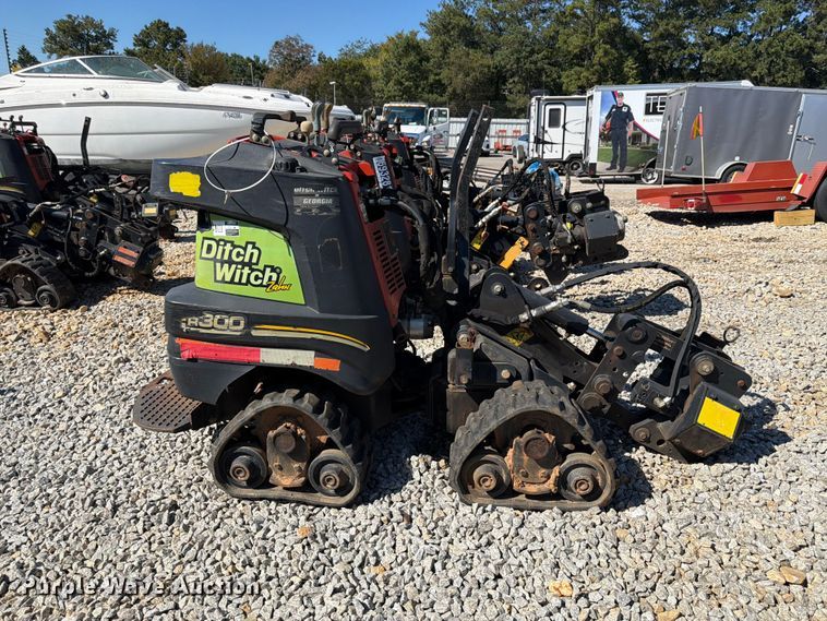 image for item YA5453 2016 Ditch Witch R300 cable plow