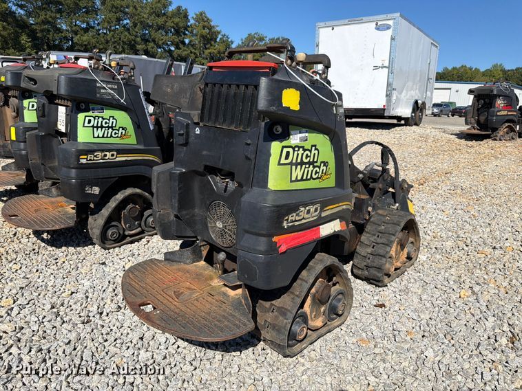 image for item YA5453 2016 Ditch Witch R300 cable plow