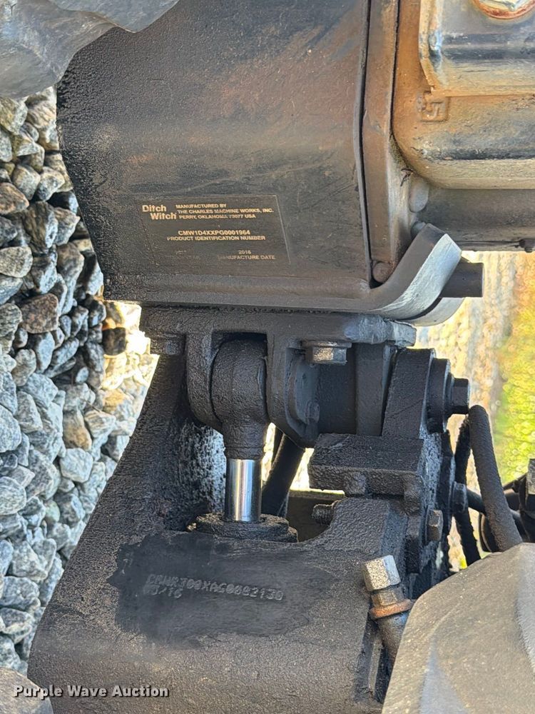 image for item YA5453 2016 Ditch Witch R300 cable plow