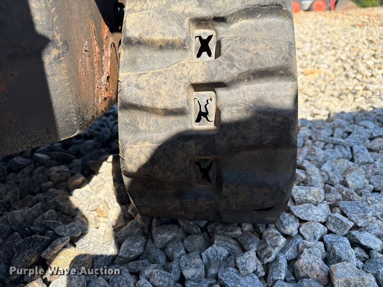 image for item YA5453 2016 Ditch Witch R300 cable plow