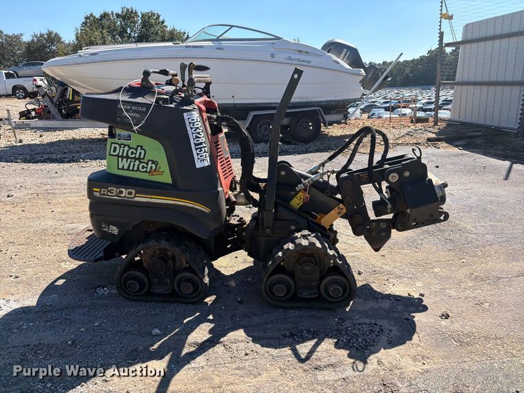 image for item YA5455 2016 Ditch Witch R300 cable plow